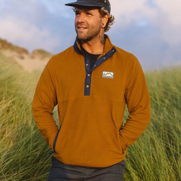 Passagiere Exklusiv Adrift Recyceltes Polarfleece Goldbraun