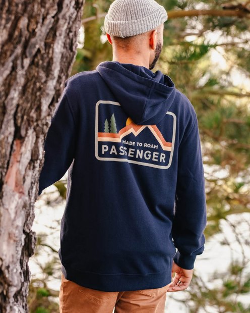 Passenger Exclusive Made To Roam Kapuzenpullover Aus Recycelter Baumwolle In Tiefem Marineblau