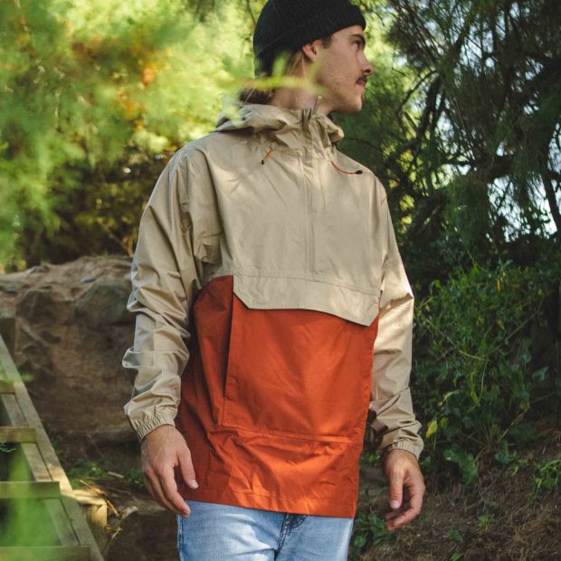 Passenger Exclusive Azurblaue, Recycelte, Wasserdichte Jacke Mit 1/2-Reißverschluss In Chinchilla-Braun