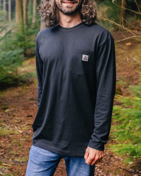 Passenger Exclusive Heritage Recyceltes Baumwoll-Längs-T-Shirt Schwarz