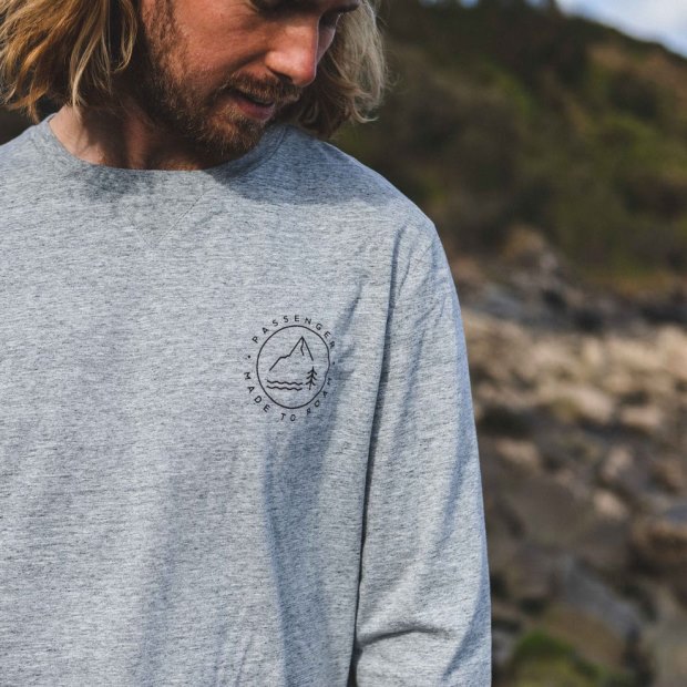 Passenger Exclusive Glendale Recycling LS T-Shirt Grau Meliert Meliert