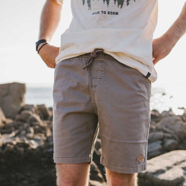 Passenger Exclusive Drifter Walk Short Taupe