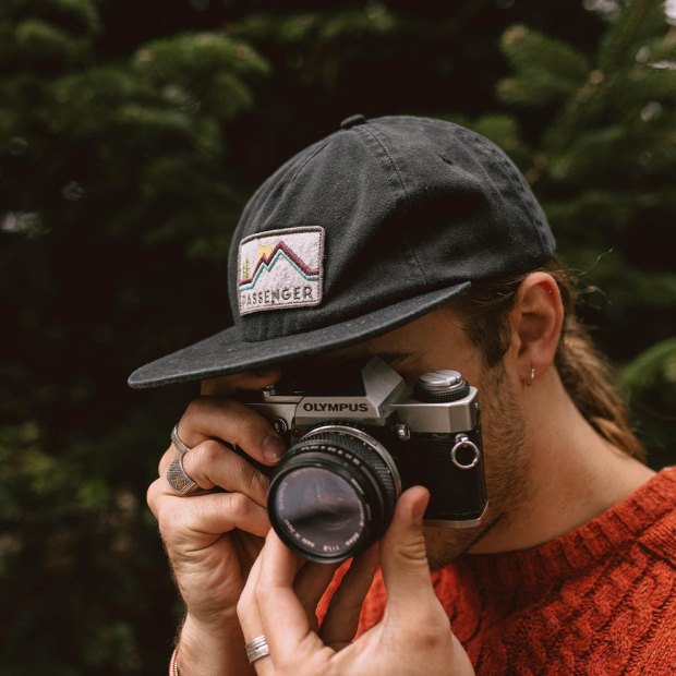 Exklusive Passagierkappe Aus Recycelter Baumwolle Mit 5 Bahnen, Schwarz Verblasst
