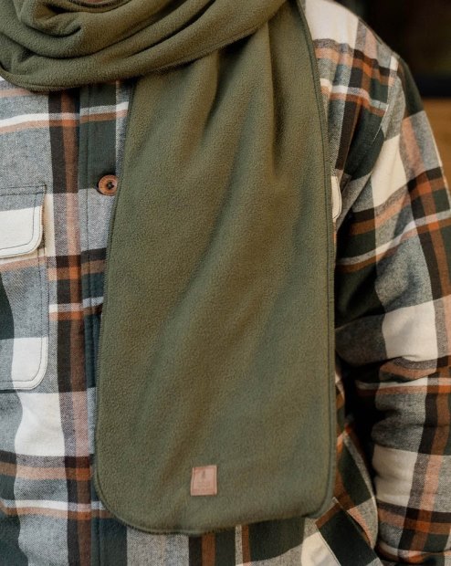 Exklusiver Passagier-schal Aus Recyceltem Polarfleece Khaki