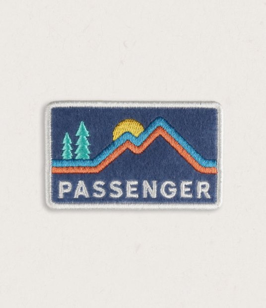 Passenger Exclusive Made To Roam Patch Steinblau