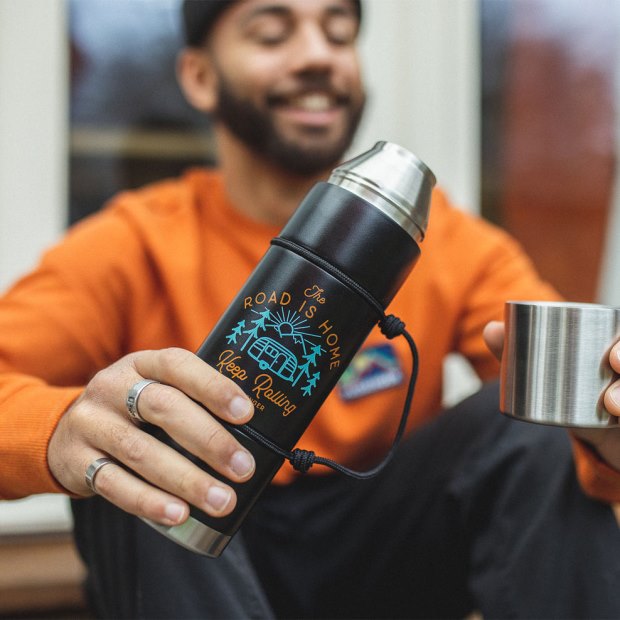 Passenger Exclusive Mizu X Passenger Exclusive 640 Ml Flasche Schwarz