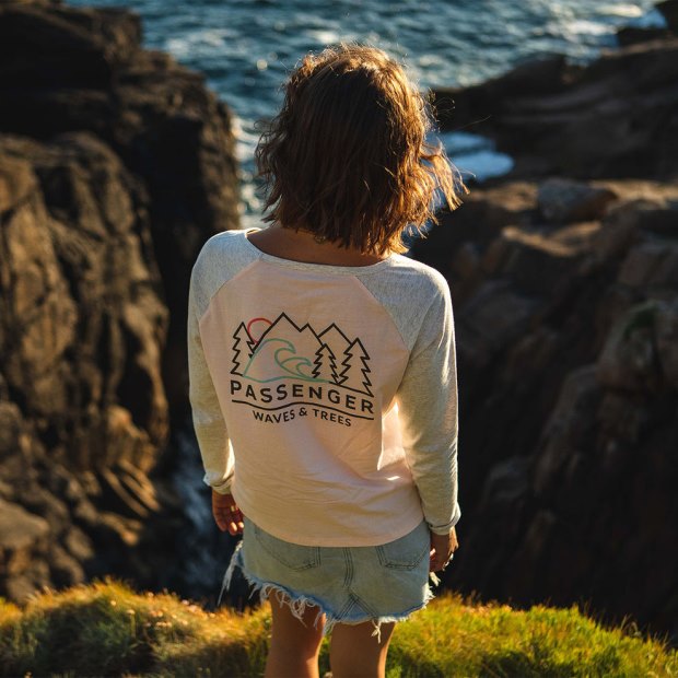 Passagiere Exklusives Toba Recyceltes Ls T-shirt Kaum Rosa