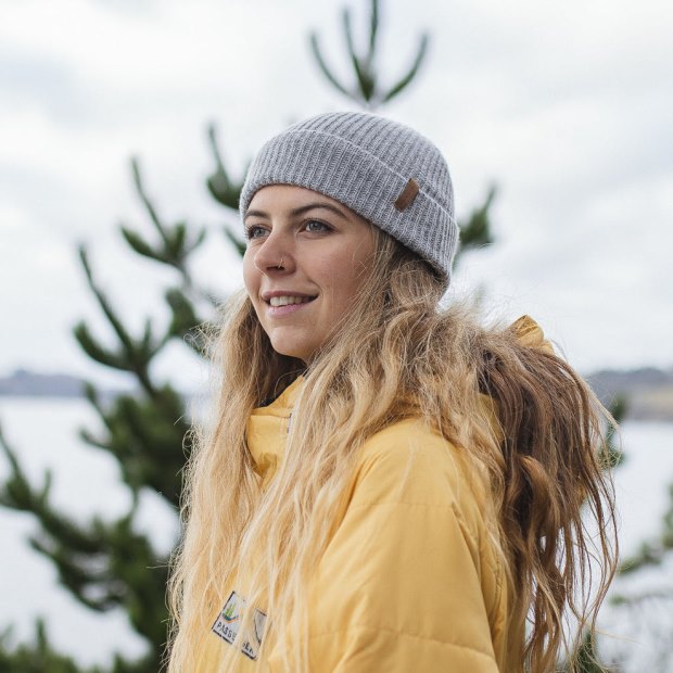 Passenger Exclusive Compass Beanie Hellgrau