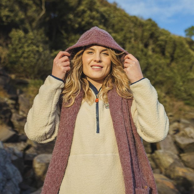 Passagiere Exklusiv Wandernder Kapuzenschal Rostrot