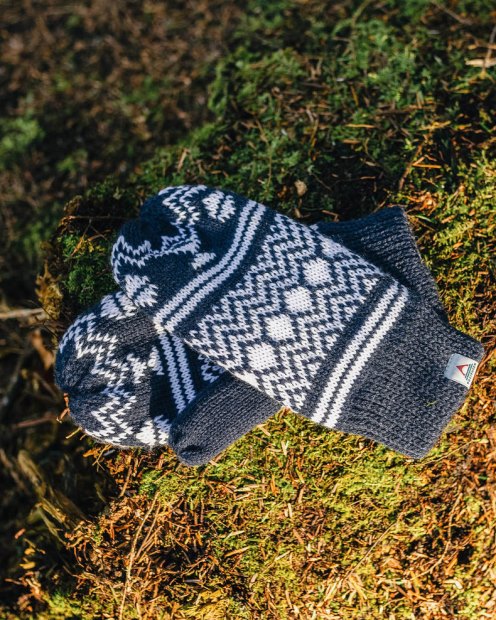 Passenger Exclusive Fäustlinge Aus Recyceltem Acryl Mit Puder-Fleece-Futter In Sattem Marineblau